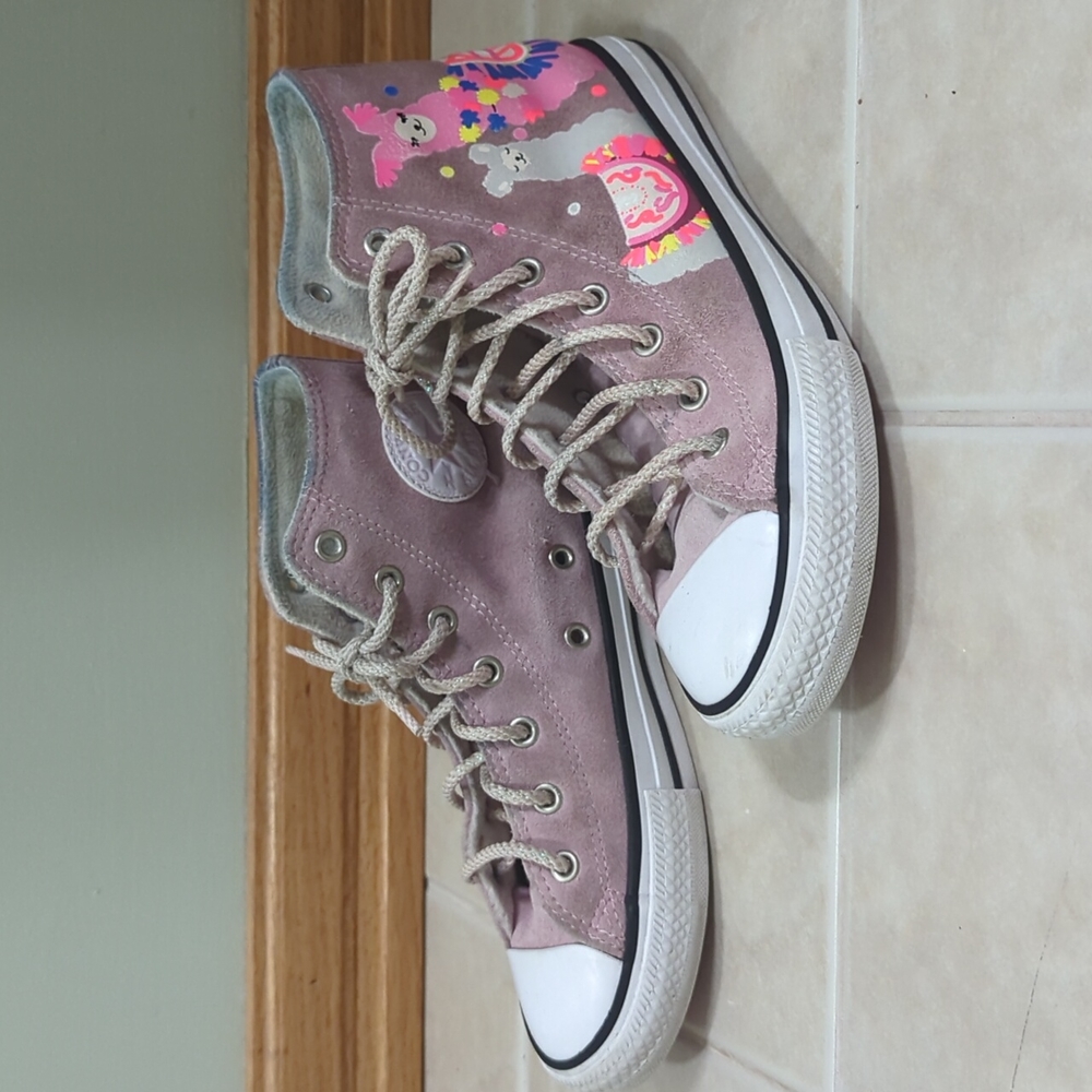 Converse CTAS HI CHERRY BLOSSOM Llama High Top Shoes size4 (womens 5.5)